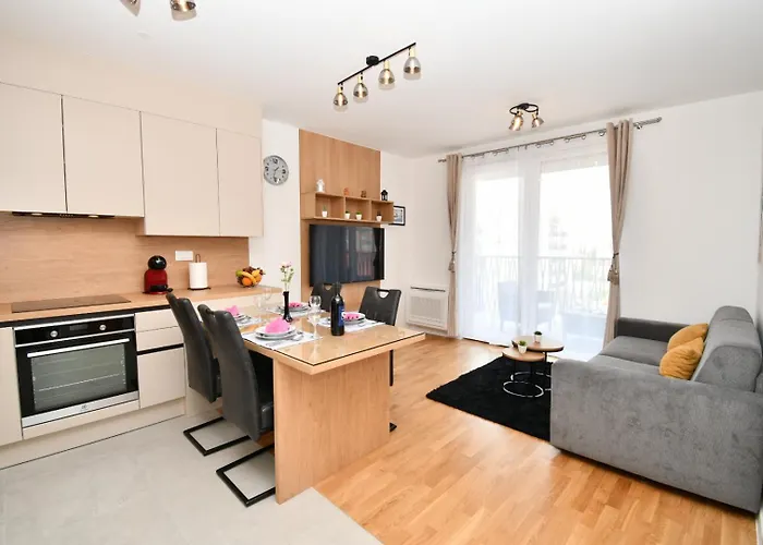 Apartment Minimax